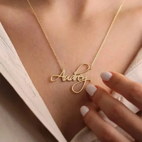 Customized Name Letter Necklace Personalized Stainless Steel Simple Pendant Clavicle Chain Women's Jewelry Valentine's Day Gift - Image 4